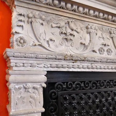 ベッド・アンド・ブレックファスト Al Giardino Leonor *