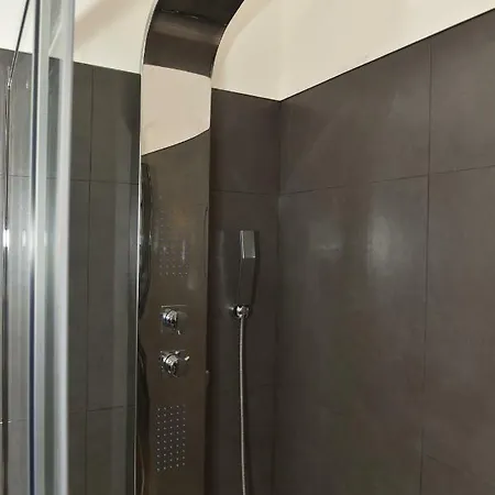 Al Giardino Leonor *